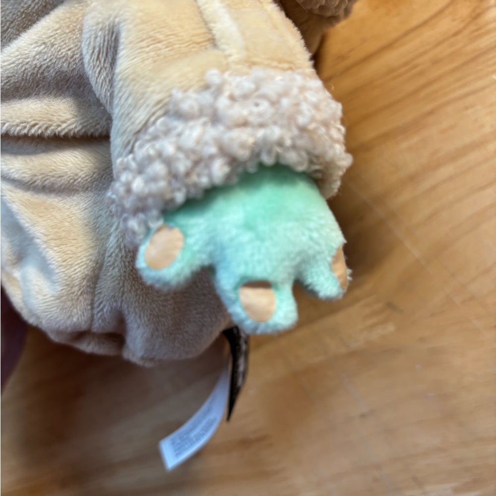 Star Wars “The Child” Grogu Plush - Picture 5 of 11